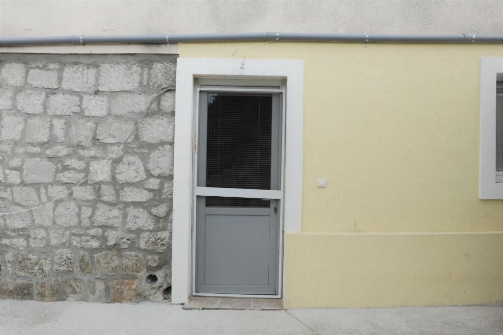 Апартаменты Apartman Delać Тиват-51