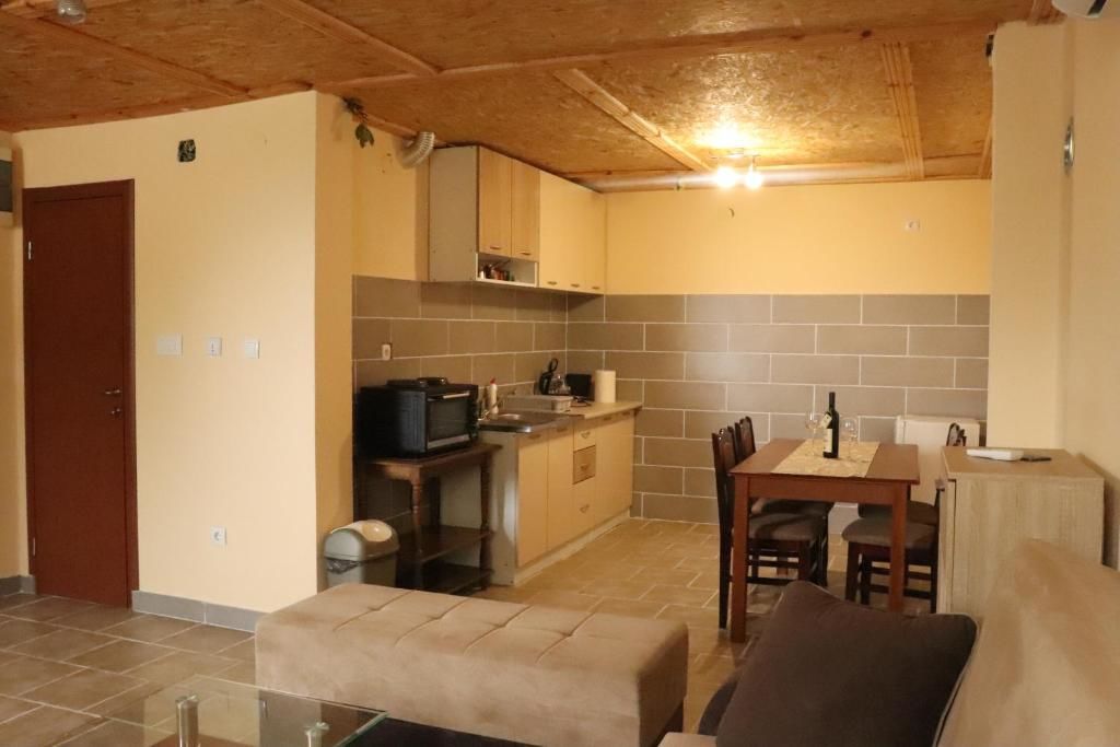 Апартаменты Apartman Delać Тиват-56