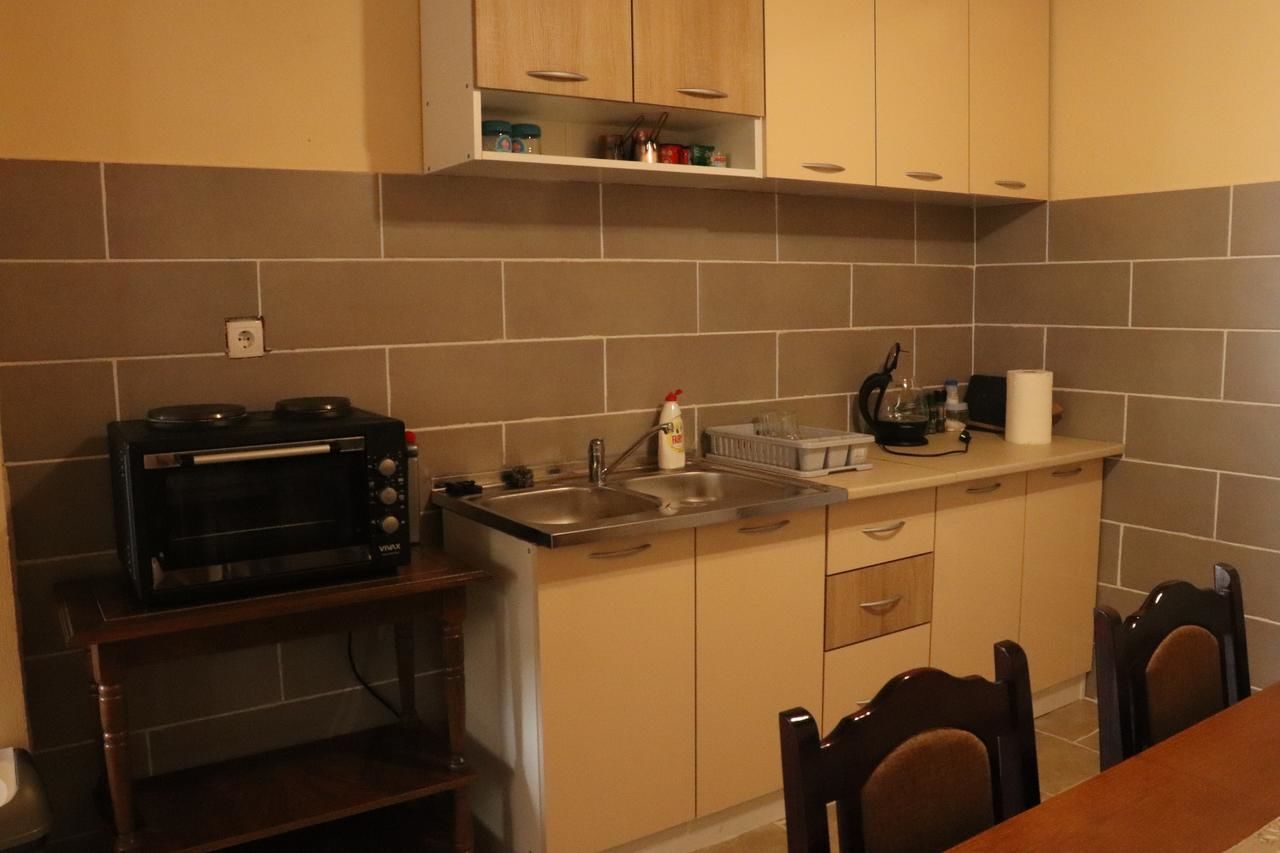 Апартаменты Apartman Delać Тиват-12