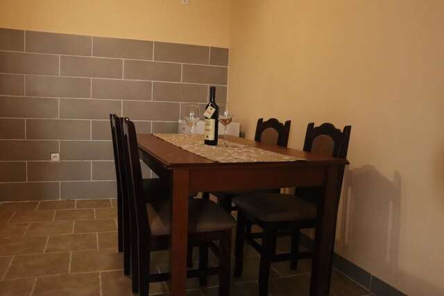 Апартаменты Apartman Delać Тиват-14